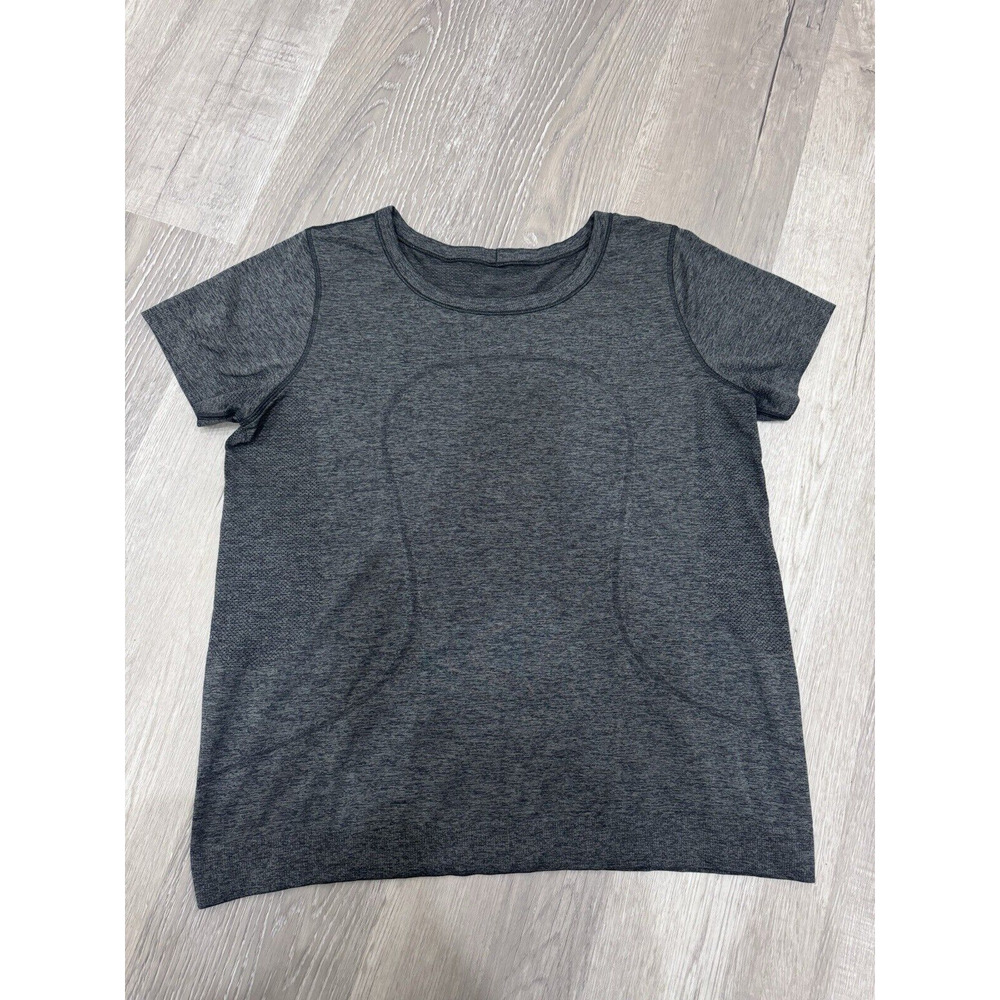 lululemon Charcoal swiftly Relax Women’s Fits Like A Large